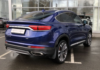 Подержанный автомобиль Geely Tugella 2021 года (5 фото)