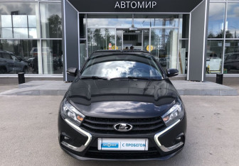 Подержанный автомобиль LADA (ВАЗ) Vesta Sedan 2017 года (2 фото)