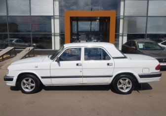 Подержанный автомобиль ГАЗ 3110 «Волга» Sedan 2001 года (8 фото)