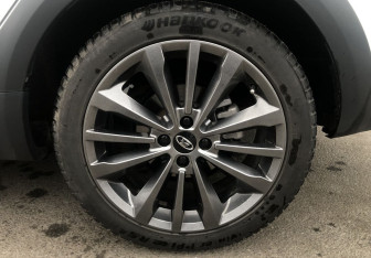 Подержанный автомобиль LADA (ВАЗ) Vesta Wagon 2024 года (18 фото)