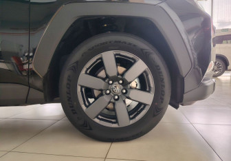 Новый Toyota RAV4 2026 (5 фото)