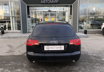 Подержанный автомобиль Audi A6 Wagon 2006 года (6 фото)