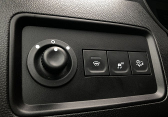 Подержанный автомобиль Renault Duster 2021 года (14 фото)