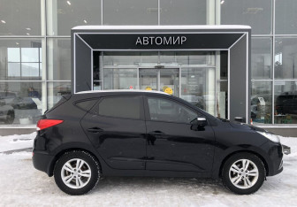 Подержанный автомобиль Hyundai ix35 2013 года (4 фото)