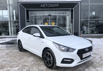 Подержанный автомобиль Hyundai Solaris Sedan 2019 года (3 фото)