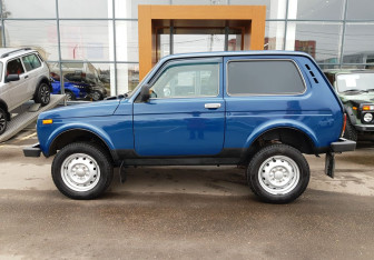 Подержанный автомобиль LADA (ВАЗ) 2121 (4x4) 2014 года (8 фото)