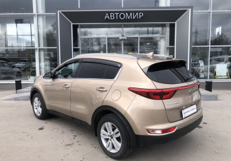Подержанный автомобиль Kia Sportage 2018 года (7 фото)