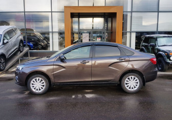 Подержанный автомобиль LADA (ВАЗ) Vesta Sedan 2021 года (8 фото)