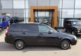 Подержанный автомобиль LADA (ВАЗ) Priora Wagon 2010 года (4 фото)