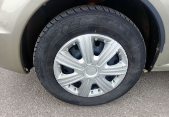 Подержанный автомобиль Renault Logan Sedan 2011 года (10 фото)