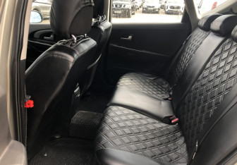 Подержанный автомобиль Kia Ceed Wagon 2010 года (11 фото)