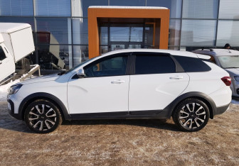 Подержанный автомобиль LADA (ВАЗ) Vesta Wagon 2024 года (8 фото)