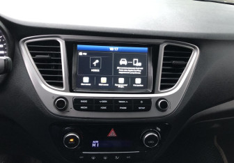 Подержанный автомобиль Hyundai Solaris Sedan 2019 года (14 фото)