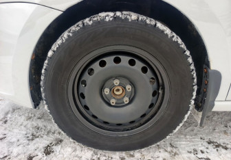 Подержанный автомобиль Volkswagen Polo Sedan 2011 года (10 фото)