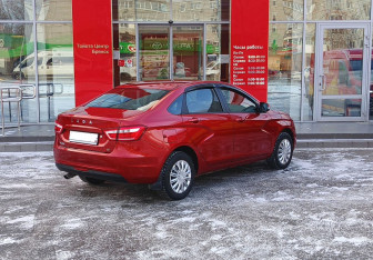 Подержанный автомобиль LADA (ВАЗ) Vesta Sedan 2016 года (5 фото)