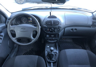 Подержанный автомобиль LADA (ВАЗ) Kalina Wagon 2012 года (10 фото)