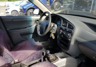 Подержанный автомобиль Chevrolet Lanos 2008 года (9 фото)