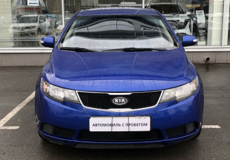 Подержанный автомобиль Kia Cerato Sedan 2010 года (2 фото)