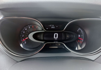 Подержанный автомобиль Renault Kaptur 2018 года (13 фото)