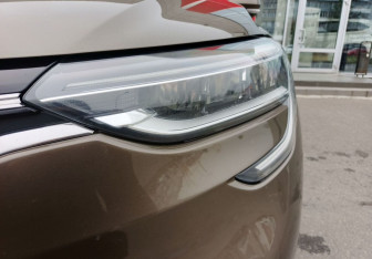 Подержанный автомобиль Renault Arkana 2020 года (9 фото)