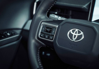 Новый Toyota RAV4 2025 (35 фото)