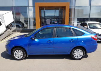 Подержанный автомобиль LADA (ВАЗ) Granta Liftback 2022 года (8 фото)