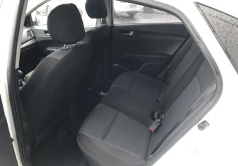 Подержанный автомобиль Hyundai Solaris Sedan 2020 года (10 фото)