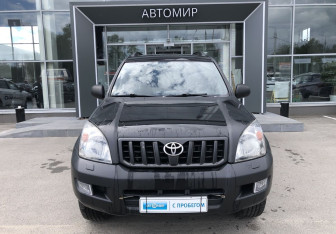 Подержанный автомобиль Toyota Land Cruiser Prado 2008 года (2 фото)