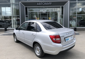 Подержанный автомобиль LADA (ВАЗ) Granta Sedan 2024 года (7 фото)