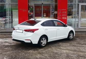 Подержанный автомобиль Hyundai Solaris Sedan 2019 года (5 фото)