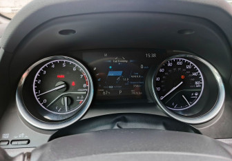 Подержанный автомобиль Toyota Camry Sedan 2020 года (12 фото)