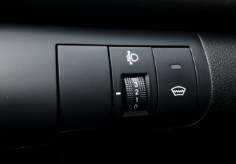 Подержанный автомобиль Kia Cerato Sedan 2011 года (14 фото)