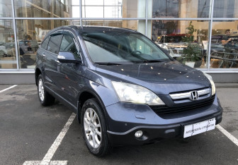 Подержанный автомобиль Honda CR-V 2007 года (3 фото)