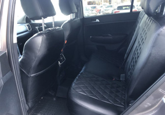 Подержанный автомобиль Kia Sportage 2020 года (11 фото)