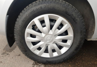 Подержанный автомобиль LADA (ВАЗ) Vesta Sedan 2018 года (12 фото)