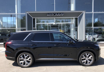 Подержанный автомобиль Hyundai Palisade 2022 года (4 фото)