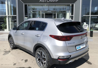 Подержанный автомобиль Kia Sportage 2019 года (7 фото)