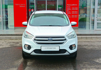 Подержанный автомобиль Ford Kuga 2017 года (2 фото)