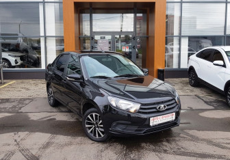 Подержанный автомобиль LADA (ВАЗ) Granta Sedan 2022 года (3 фото)