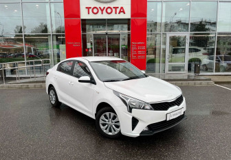 Новый Kia Rio Sedan 2021 (9 фото)