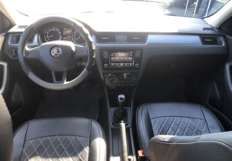 Подержанный автомобиль Skoda Rapid Liftback 2019 года (10 фото)