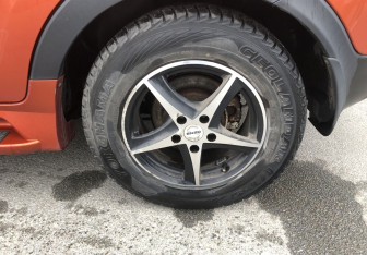 Подержанный автомобиль Kia Sportage 2011 года (14 фото)