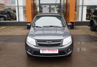 Подержанный автомобиль LADA (ВАЗ) Granta Sedan 2016 года (2 фото)