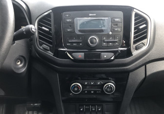 Подержанный автомобиль LADA (ВАЗ) XRAY 2019 года (14 фото)