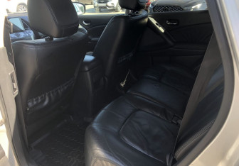 Подержанный автомобиль Nissan Murano Suv 2010 года (10 фото)