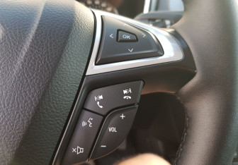 Подержанный автомобиль Ford Mondeo Sedan 2017 года (16 фото)