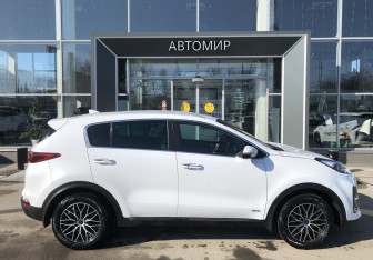 Подержанный автомобиль Kia Sportage 2018 года (4 фото)