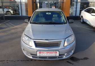Подержанный автомобиль LADA (ВАЗ) Granta Sedan 2014 года (2 фото)