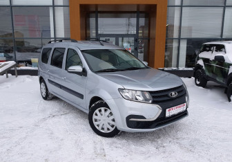 Подержанный автомобиль LADA (ВАЗ) Largus Wagon 2021 года (3 фото)
