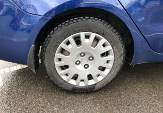 Подержанный автомобиль Kia Rio Sedan 2015 года (17 фото)